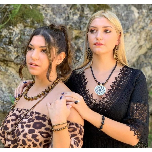 Κολιέ όνυχας έλικας